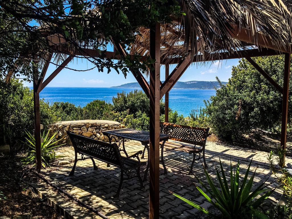 Vasilikos Apartments Paralia Agias Foteinis 외부 사진