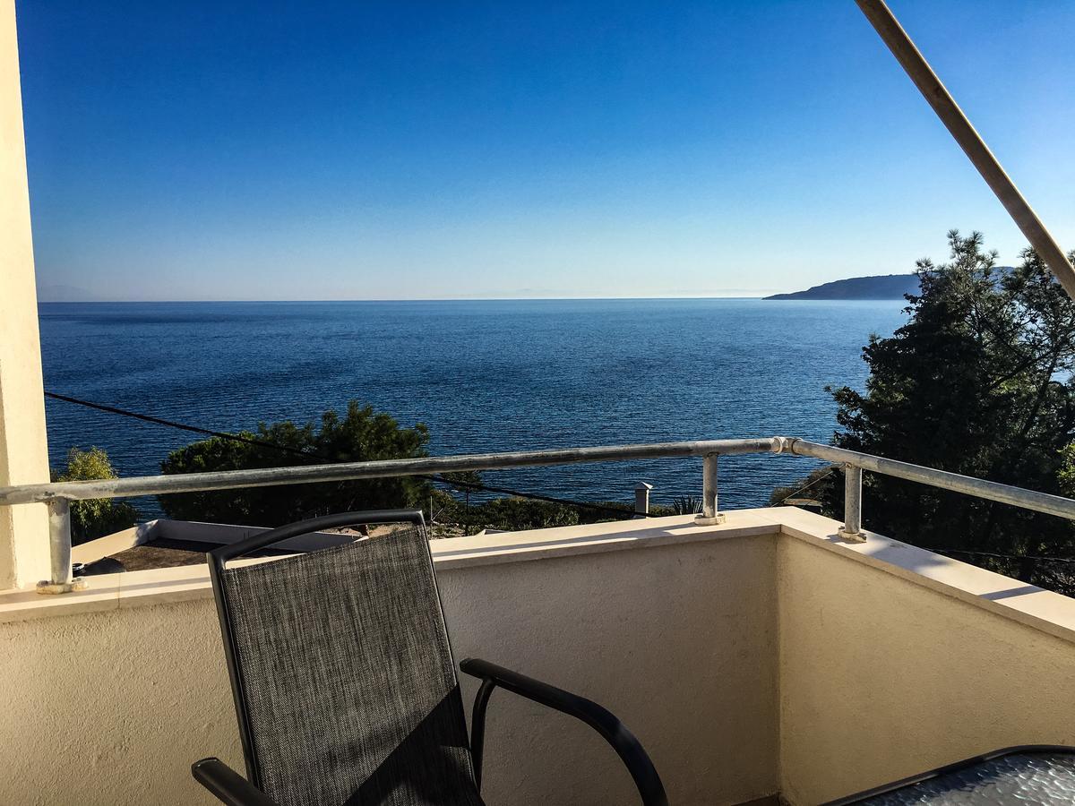 Vasilikos Apartments Paralia Agias Foteinis 외부 사진